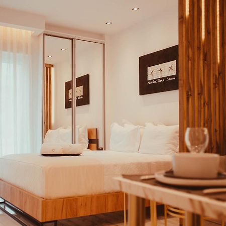 Aelia - Luxury Central Suite Alexandroupoli Exterior photo